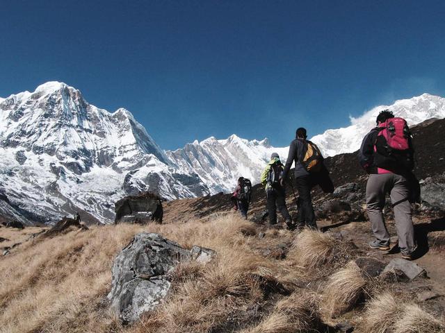 行走在喜馬拉雅山下,尼泊爾安納普爾納徒步之旅