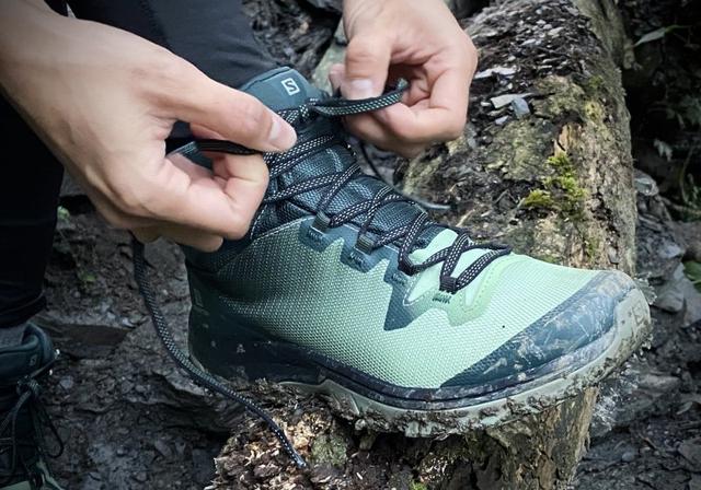 小姐姐穿的戶外鞋,看這雙salomon薩洛蒙戶外防水登山鞋實測