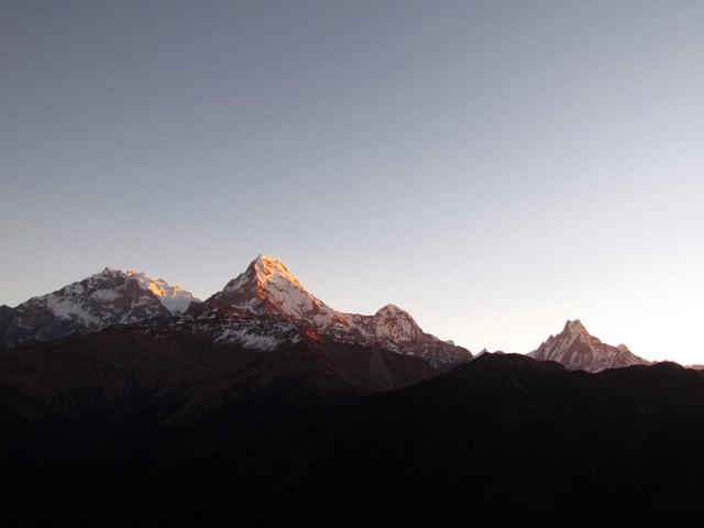 尼泊爾安納普爾納ABC徒步,遙望美麗的世界第十大高峰