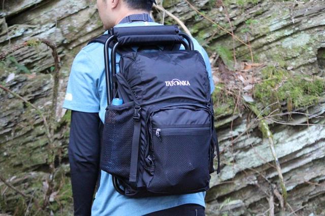 背包和折疊椅二者完美結合,TATONKA多功能折椅背包實測