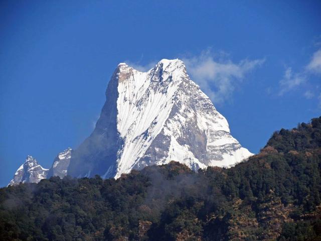尼泊爾安納普爾納ABC徒步,遙望美麗的世界第十大高峰