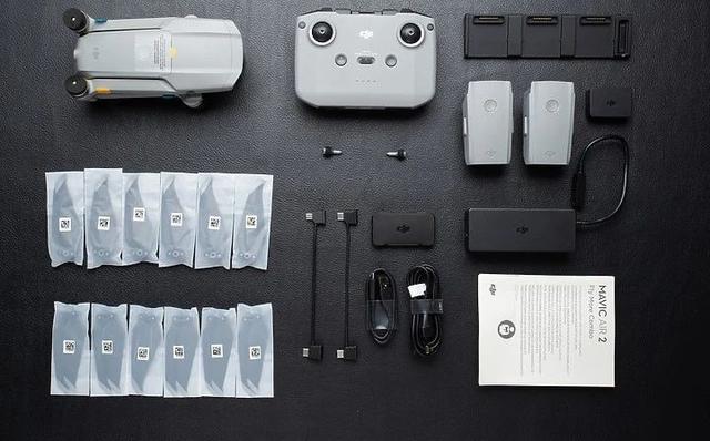 大疆DJI Mavic Air 2無人機真機開箱,航拍飛行入門之選