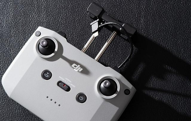 大疆DJI Mavic Air 2無人機真機開箱,航拍飛行入門之選