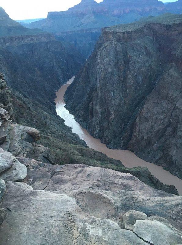 戶外活動飲水指南,如何在戶外喝上干凈的水?