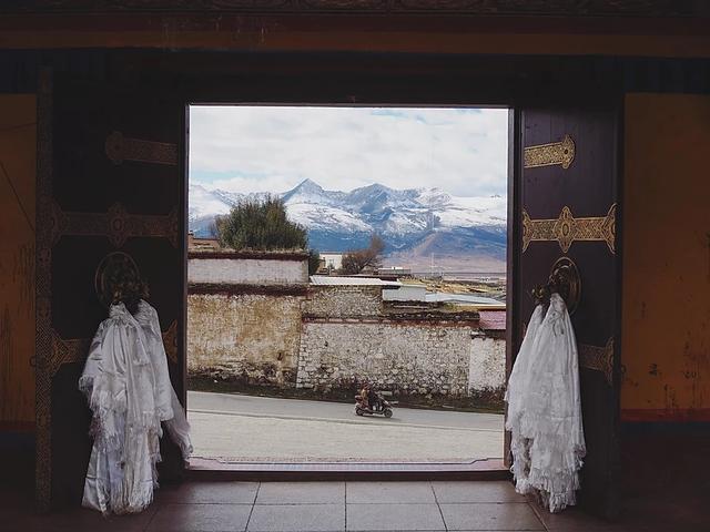 還記得那年秋天的稻城亞丁嗎?第一次去稻城亞丁旅游心得體會