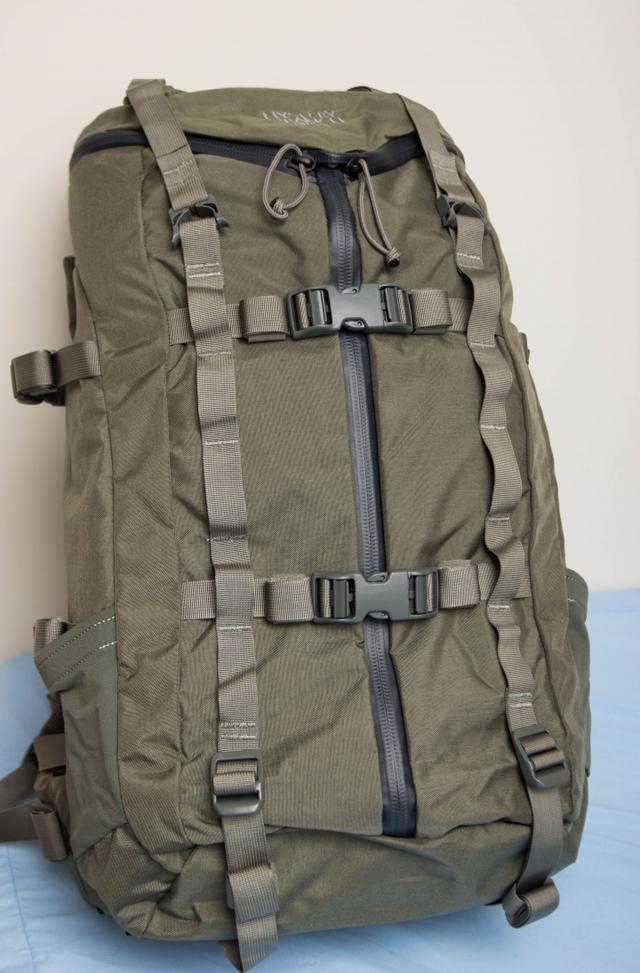 一個好用的包,神秘農場Mystery Ranch戶外狩獵露營登山包開箱