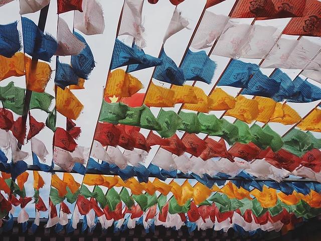 還記得那年秋天的稻城亞丁嗎?第一次去稻城亞丁旅游心得體會