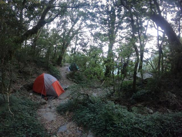 出去露營,帳篷、睡袋、睡墊這些戶外裝備怎么選?