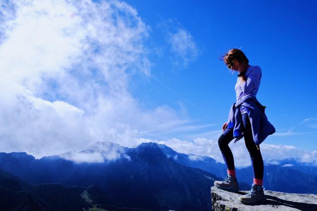 那些年我們一起穿過的戶外裝備,HOKA ONE ONE真的能登山嗎?