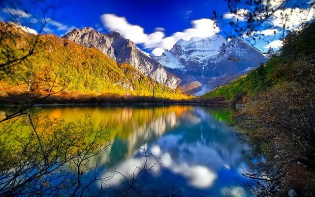 西藏與稻城亞丁,哪個高反較嚴重?