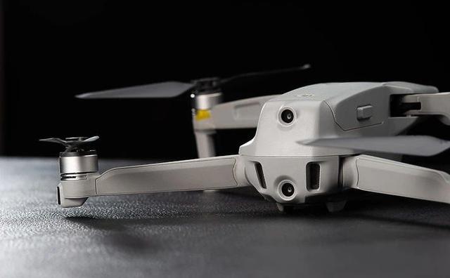 大疆DJI Mavic Air 2無人機真機開箱,航拍飛行入門之選