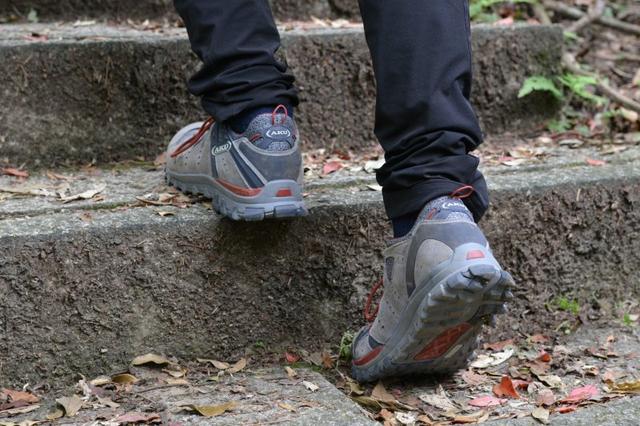 AKU意大利防水低幫登山鞋測評,給你章魚般的抓地力