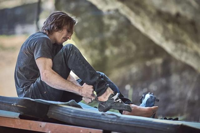 專為奧運而生的攀巖鞋 EVOLV PHANTOM,你也有機會穿到