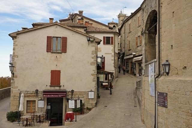 歐洲一天游一國,徒步體驗之旅