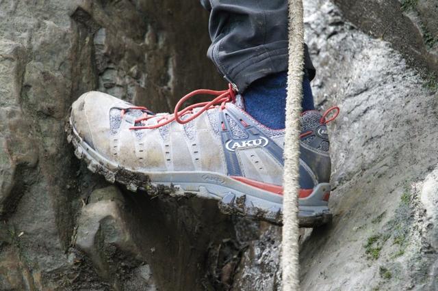 AKU意大利防水低幫登山鞋測評,給你章魚般的抓地力