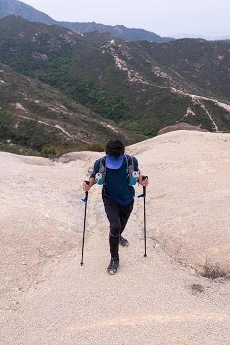 經(jīng)驗(yàn)分享,登山杖的正確使用方法