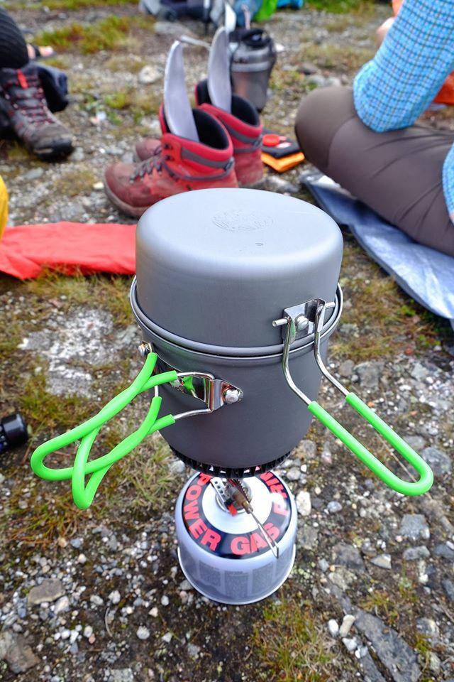 戶外野營套鍋登山野炊鍋具的選擇,你使用的鍋具是哪一款?