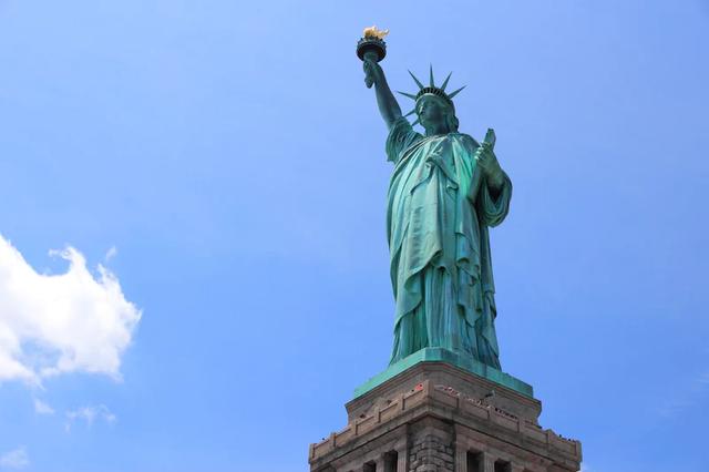 世界各國旅游必去的10大地標建筑,你去過幾個?