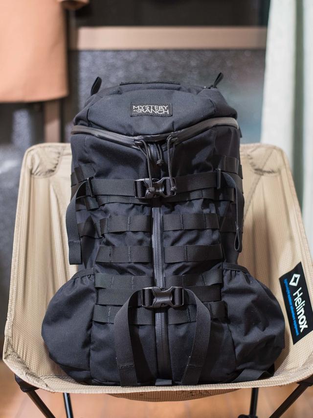 Mystery Ranch神秘農(nóng)場背包開箱,總的來說是不錯的一款戰(zhàn)術(shù)雙肩包