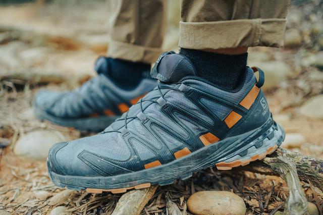 薩洛蒙salomon越野跑鞋實測,穿梭城市戶外和大自然來場親密約會