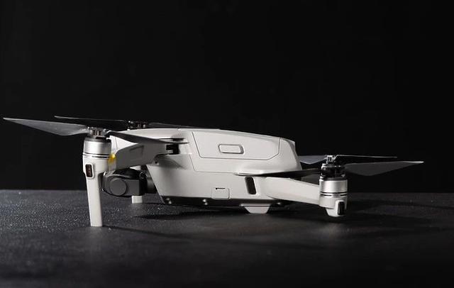 大疆DJI Mavic Air 2無人機真機開箱,航拍飛行入門之選