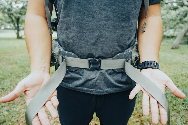 GREGORY(格里高利)新款背包開箱實測,兼具背負與輕量化的登山包