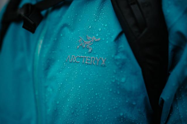 不得不知的沖鋒衣,到底該如何清洗保養Gore-Tex防水外套