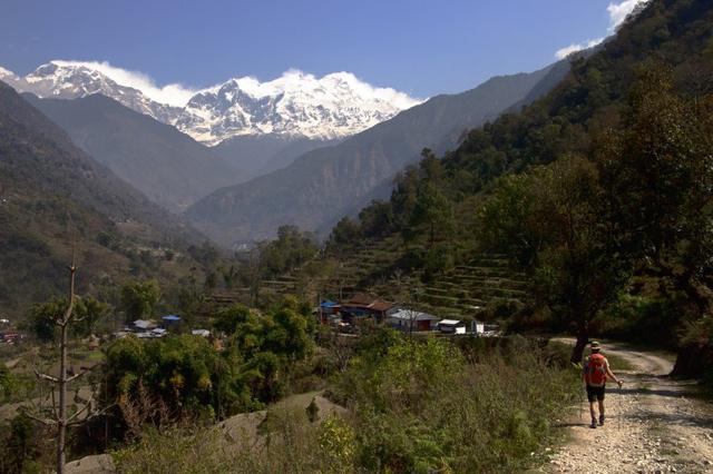 尼泊爾山地徒步,安娜普爾納大環(huán)線ACT沿途能看到的那些山