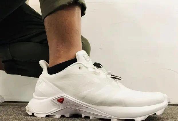 3款越野跑鞋對比,不同品牌哪款最舒適?