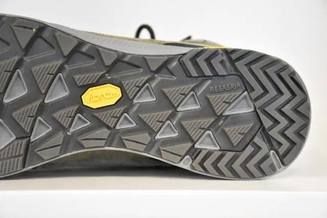 Merrell邁樂的登山鞋怎么樣?第一次穿出去測評會有什么驚喜?