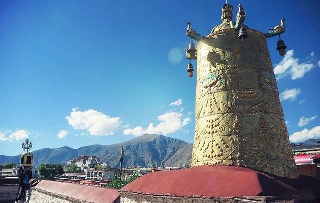 大昭寺與舊城區,每一個到拉薩旅游的人都會來的地方