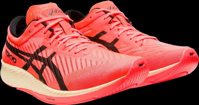 Nike Next%開售,三大運動品牌競速跑鞋正面交鋒