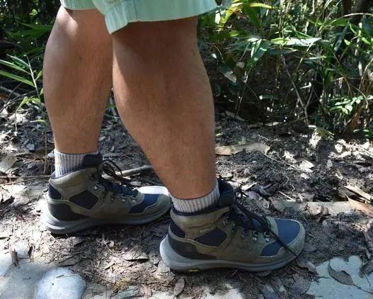Merrell邁樂的登山鞋怎么樣?第一次穿出去測評會有什么驚喜?