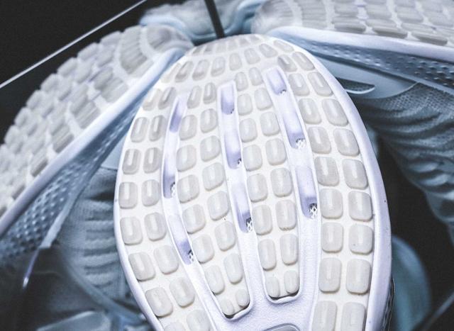 夏日搭配就要跑起來(lái),這3雙阿迪達(dá)斯adidas跑鞋介紹給大家