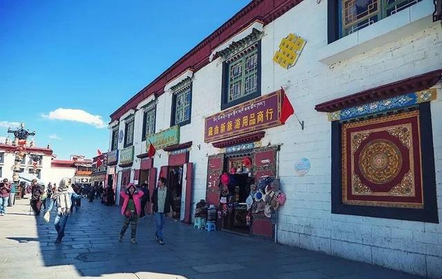 大昭寺與舊城區,每一個到拉薩旅游的人都會來的地方