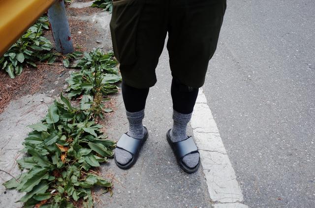 運動拖鞋品牌OOFOS是神器?還是噱頭?實測真的很舒服