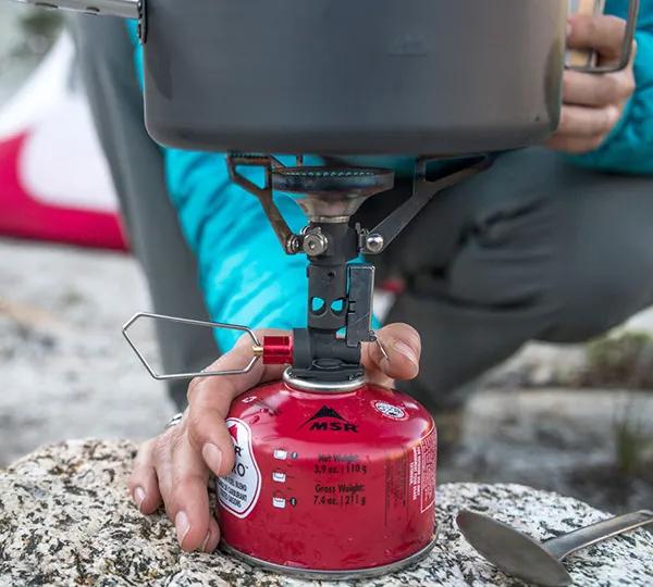 戶外徒步活動,選擇合適的輕量化裝備需要注意的