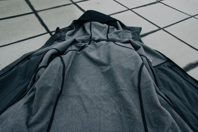 想買軟殼衣?看實拍Haglofs火柴棍開箱買好貨