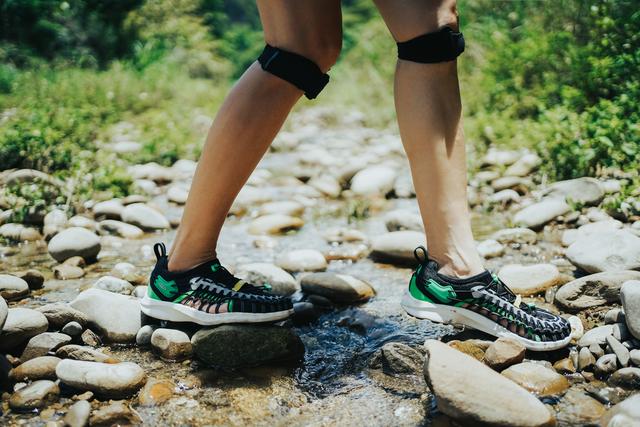 夏季潮鞋,KEEN 2020最新鞋款UNEEK SNK涼鞋實(shí)穿