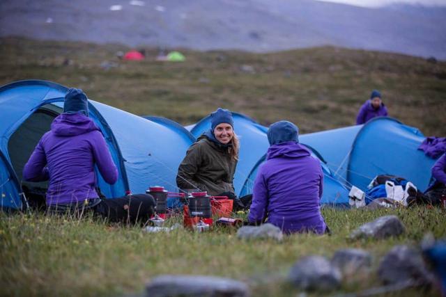 野外露營想要睡得更好?讓你一覺到天亮的露營必備用品和知識技巧