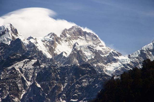 尼泊爾山地徒步,安娜普爾納大環(huán)線ACT沿途能看到的那些山