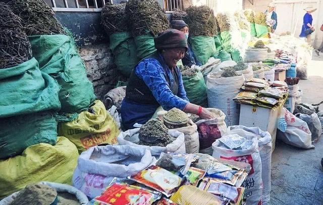 大昭寺與舊城區,每一個到拉薩旅游的人都會來的地方