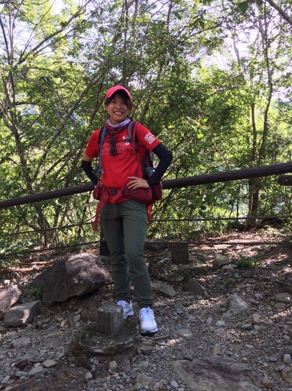 穿上Columbia哥倫比亞防水徒步鞋,隨時說走就走的輕松郊外游