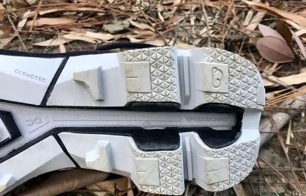 3款越野跑鞋對比,不同品牌哪款最舒適?