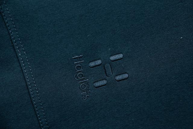 想買軟殼衣?看實拍Haglofs火柴棍開箱買好貨