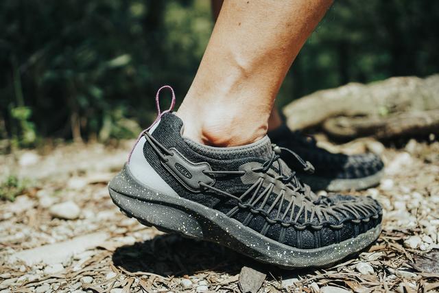 夏季潮鞋,KEEN 2020最新鞋款UNEEK SNK涼鞋實(shí)穿