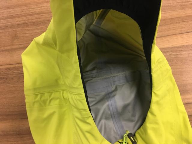 登山不想濕身,推薦這些雨季戶外出行裝備