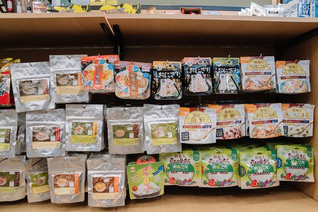 不用為登山帶什么吃的發(fā)愁,推薦即沖即食干燥飯（脫水米飯）