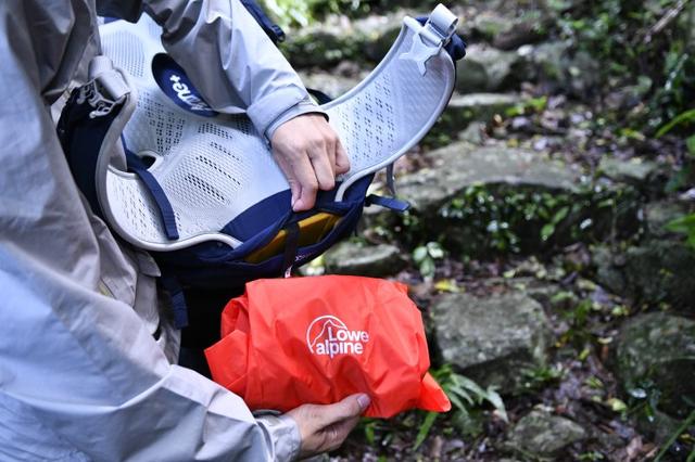適合新手入門的一款登山背包,Lowe Alpine戶外背包測評