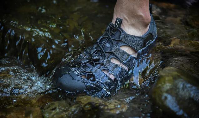 戶外涼鞋評(píng)測(cè),6款機(jī)能涼鞋哪一雙適合你?